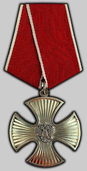 Путин наградил журналистов RT и LifeNews, вернувшихся с Украины Путин наградил журналистов RT и LifeNews, вернувшихся с Украины