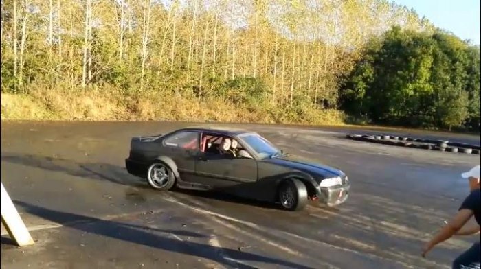 Вот так дрифтуют польские пацаны