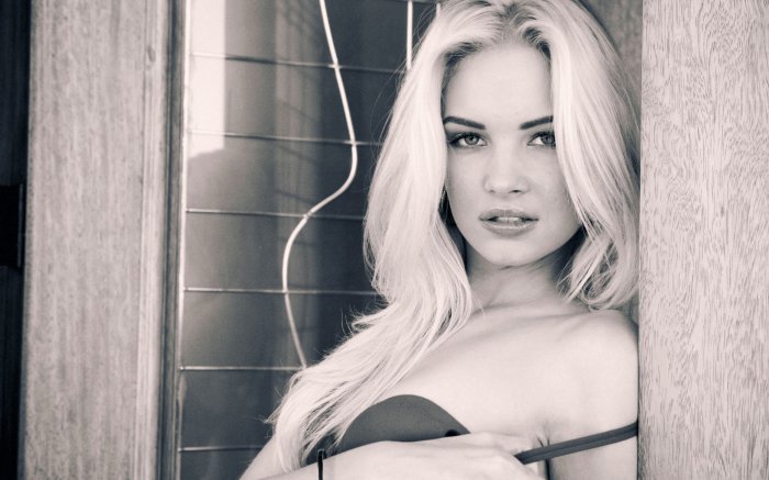 Обои на рабочий стол / Girls HD Wallpapers 13