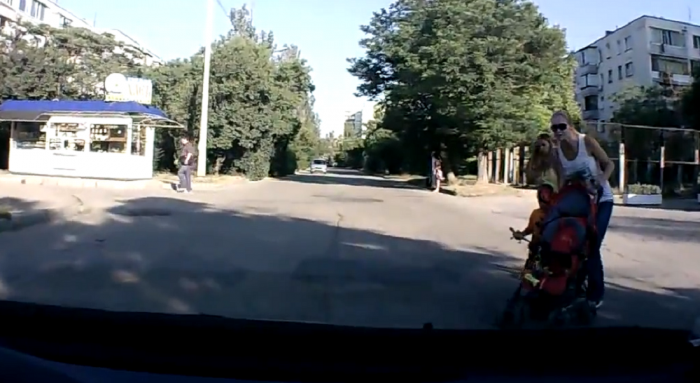 Подборка - Недоразвитый материнский инстинкт #2