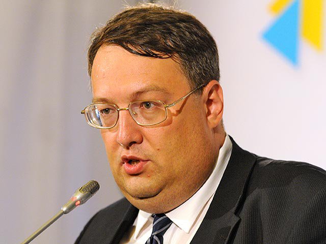 На канадском сайте выложили данные на российских военных пилотов, которые официальные власти Канады не спешат удалять На канадском сайте выложили данные на российских военных пилотов, которые официальные власти Канады не спешат удалять