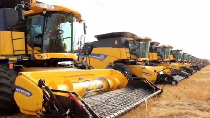 Мировой рекорд – 249 комбайнов одновременно собирают урожай.