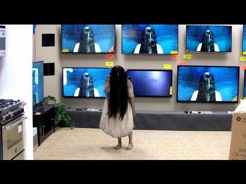 Мокрые штаны – девочка в телевизоре