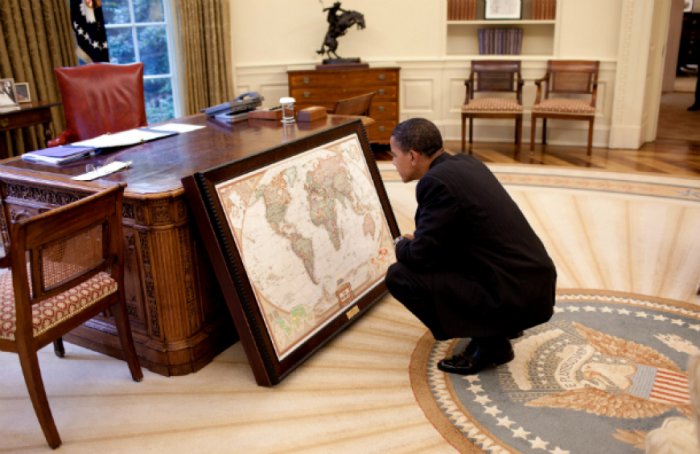 «Россия меньше США»: В прощальной речи к нации Обама плакал и говорил о России