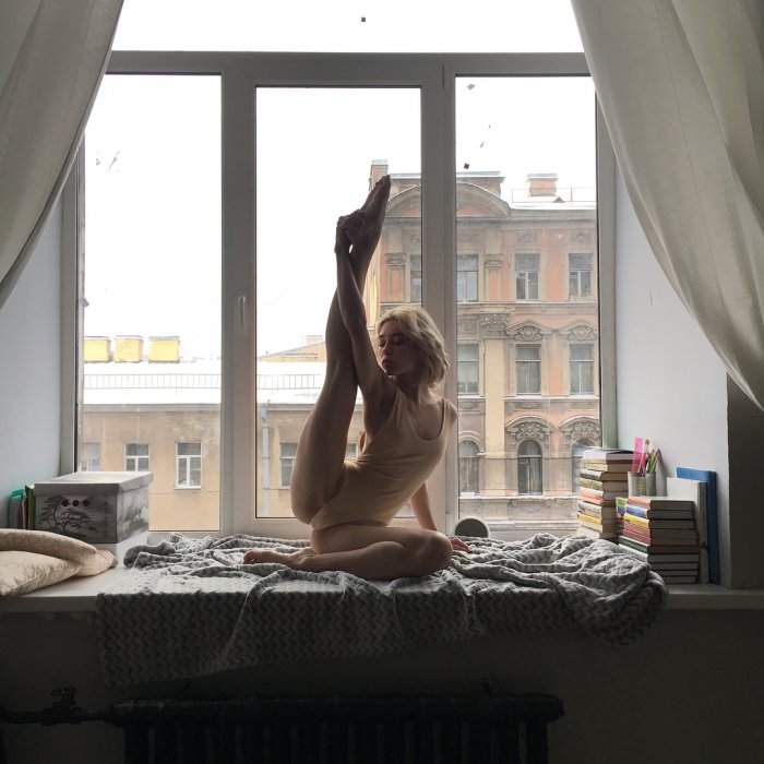 Девушки бывают разные