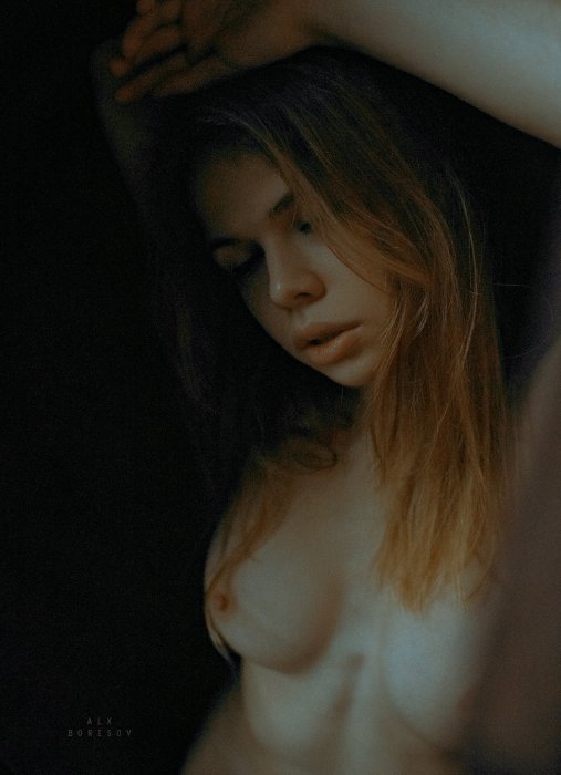 Девушки бывают разные
