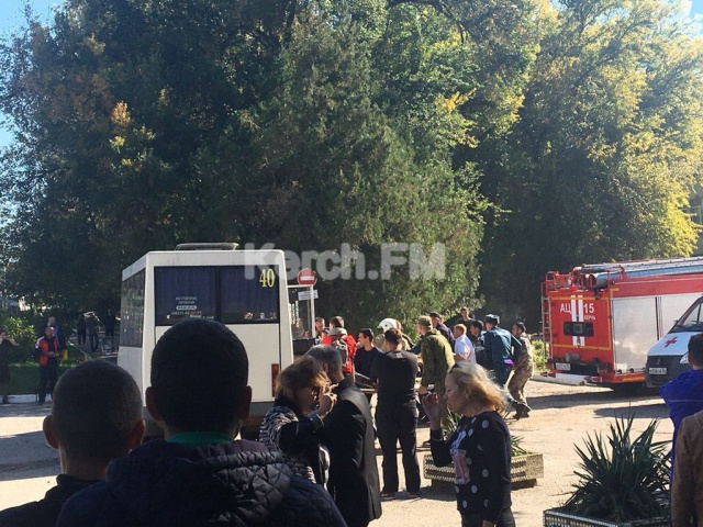 В Керченском политехническом колледже прогремел взрыв В Керченском политехническом колледже прогремел взрыв