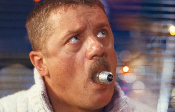Почему лампочка не вынимается изо рта Почему лампочка не вынимается изо рта