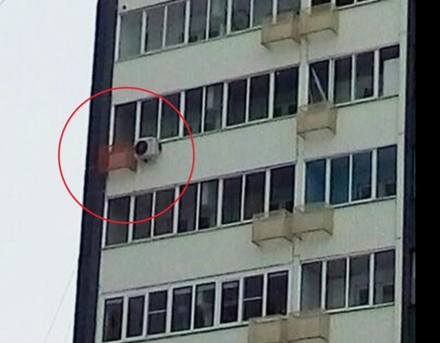 Фасад жилого дома в Челябинске