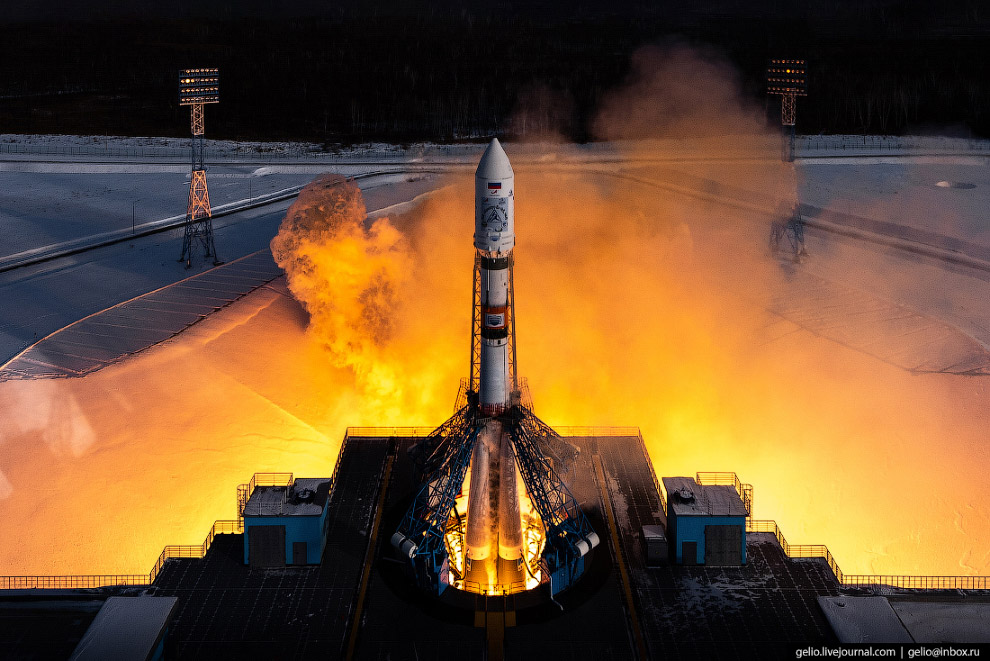 Старт ракеты «Союз-2.1а» Старт ракеты «Союз-2.1а»