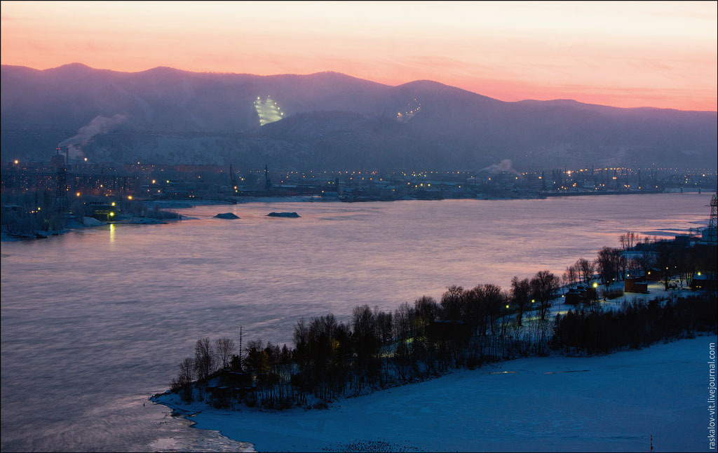 Красноярск с высоты Красноярск с высоты