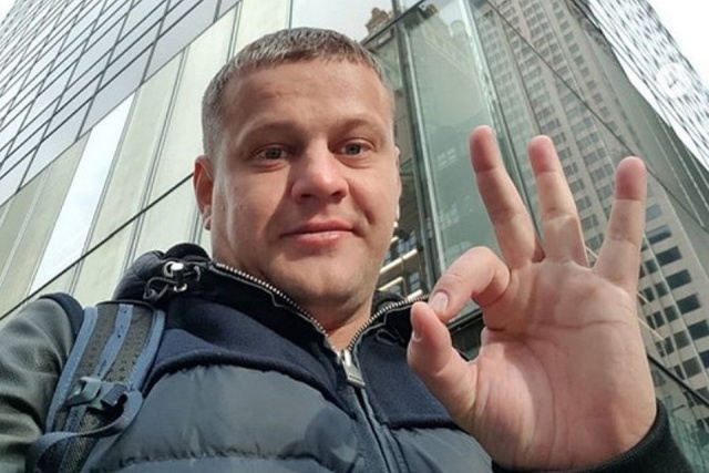 Игорь Востриков рассказал, откуда у него деньги, и почему он уехал в США