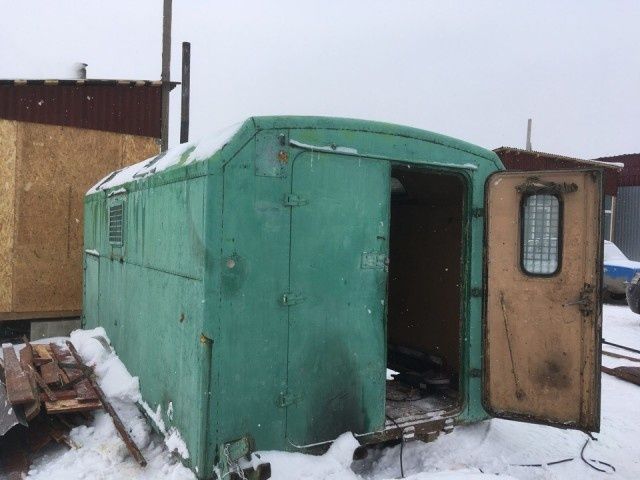 Из старого кузова получилась отличная баня
