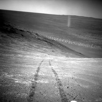 Жизнь Opportunity на Марсе Жизнь Opportunity на Марсе