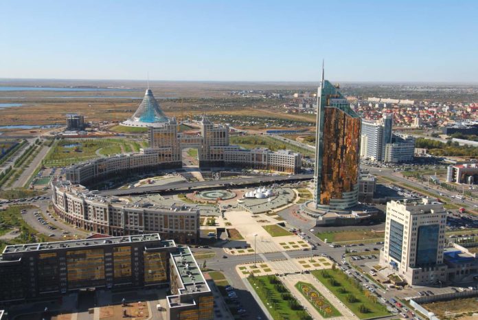 10 мест в Казахстане, которые стоит посетить 10 мест в Казахстане, которые стоит посетить
