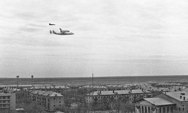 Страны СНГ в 90-е годы Страны СНГ в 90-е годы