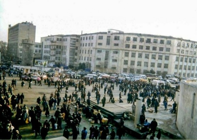 Страны СНГ в 90-е годы Страны СНГ в 90-е годы