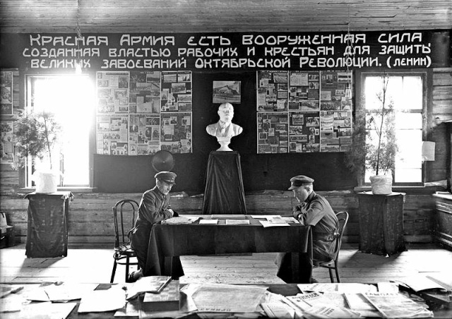 Архивные фотографии и моменты из прошлого Архивные фотографии и моменты из прошлого
