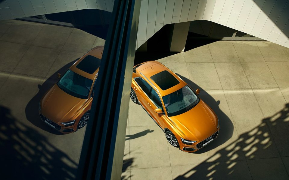 Audi представили свой самый большой и дорогой кроссовер на сегодняшний день Audi представили свой самый большой и дорогой кроссовер на сегодняшний день
