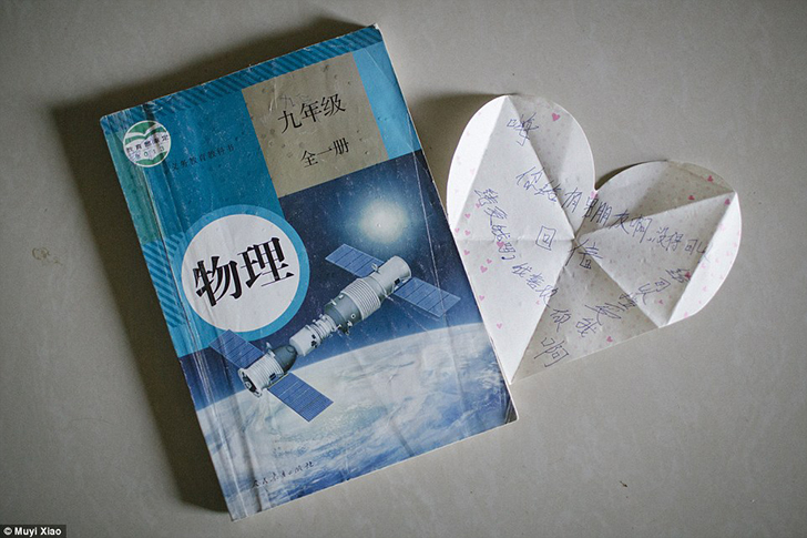 Китайские подростковые браки: как 13-летние девочки стараются пораньше выйти замуж Китайские подростковые браки: как 13-летние девочки стараются пораньше выйти замуж