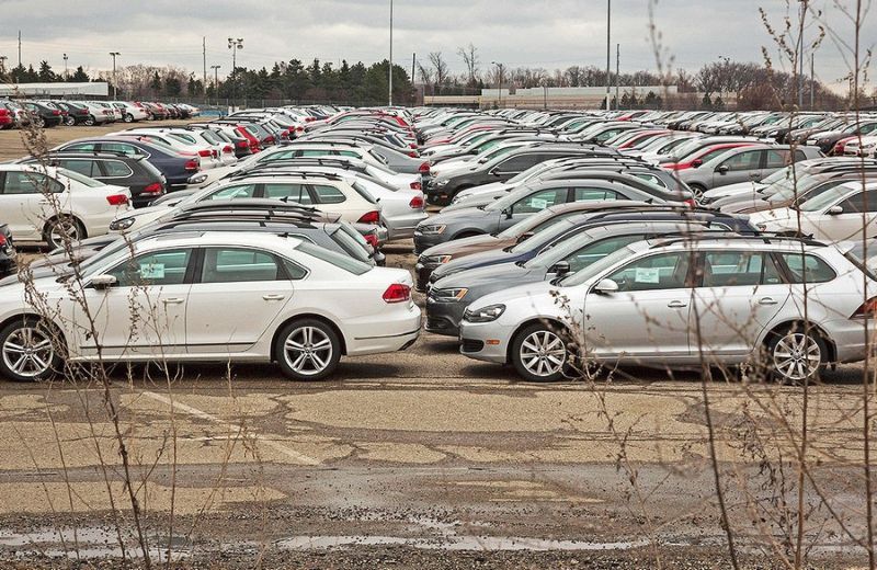 Кладбище новых Volkswagen в пустыне