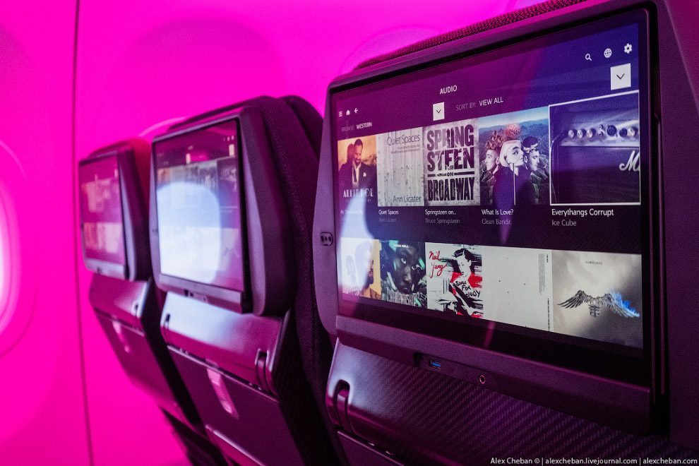 Эконом класс в самолетах Qatar Airways Эконом класс в самолетах Qatar Airways