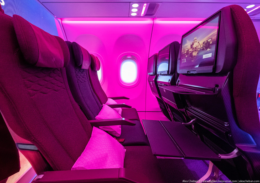 Эконом класс в самолетах Qatar Airways Эконом класс в самолетах Qatar Airways