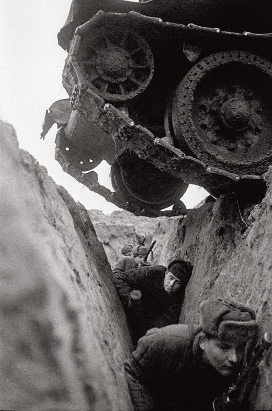 Архивные фотографии и моменты из прошлого