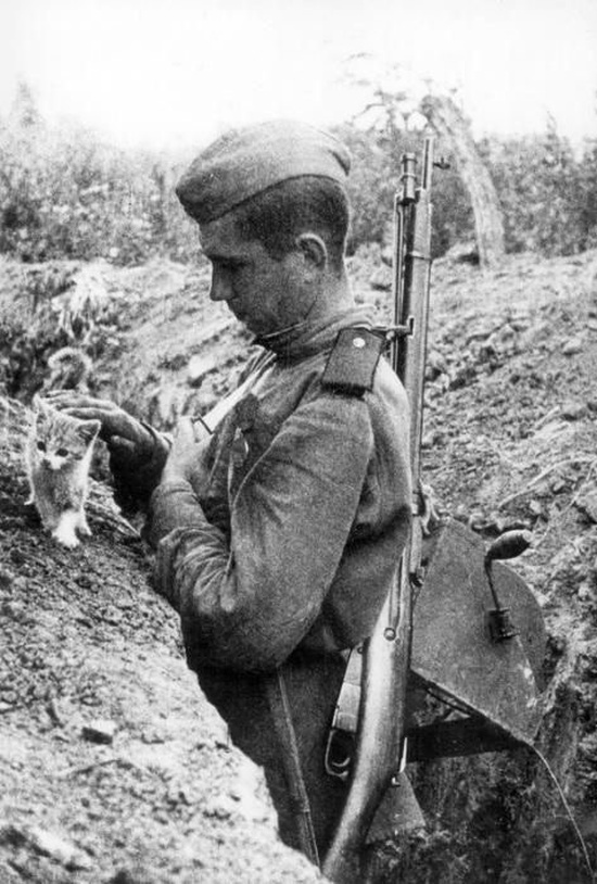 Архивные фотографии и моменты из прошлого