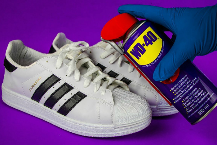 17 бытовых ситуаций, которые доказывают, что WD-40 способен заменить добрую половину бытовой химии 17 бытовых ситуаций, которые доказывают, что WD-40 способен заменить добрую половину бытовой химии