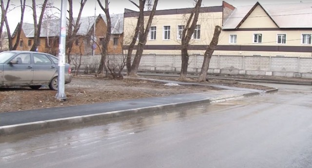 Сделал заезд к дому "своими руками"?