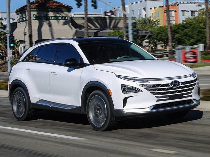 7 автомобилей, которые угонщики чаще всего взламывают дистанционно 7 автомобилей, которые угонщики чаще всего взламывают дистанционно