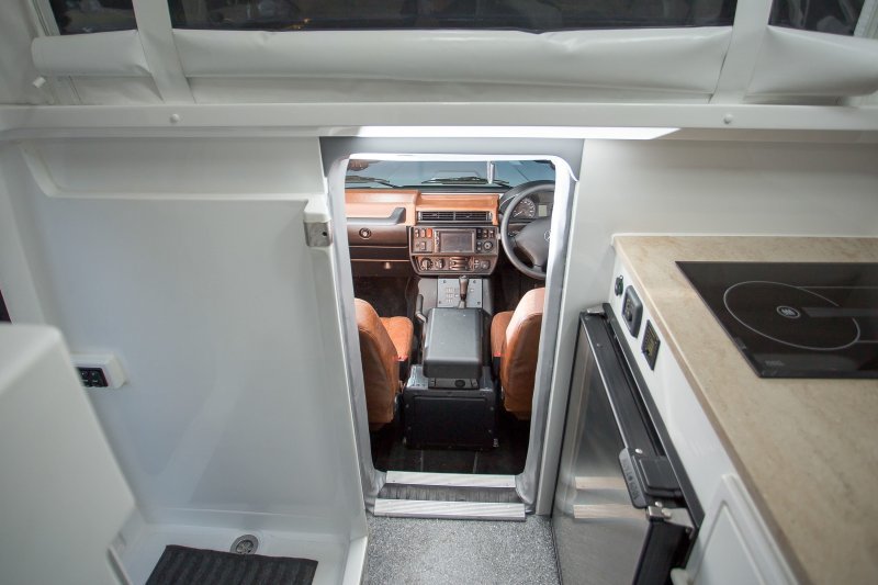 Earthcruiser Escape: Гелендваген для кругосветного путешествия Earthcruiser Escape: Гелендваген для кругосветного путешествия