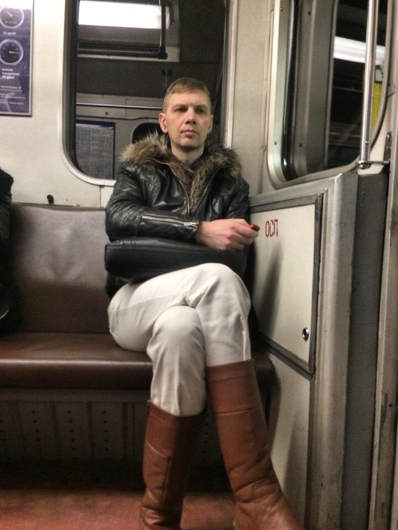 Модники из российского метрополитена