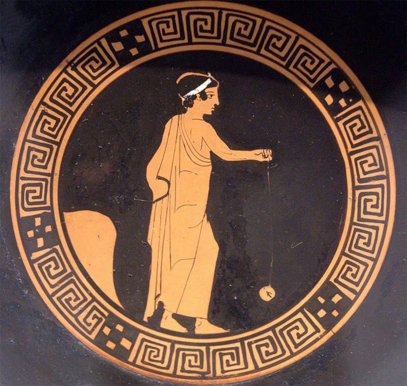 Игрушки и развлечения, которые старше, чем кажется