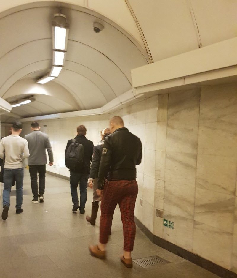 Модники из российского метрополитена