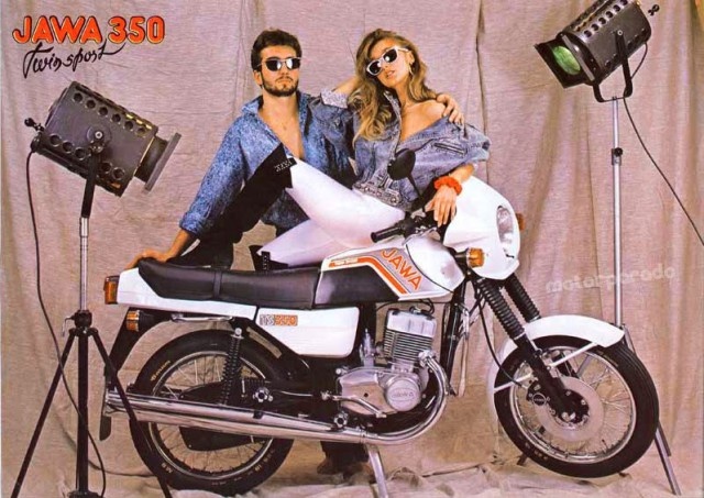 Новенькая Jawa 350/638, которая простояла в квартире 30 лет Новенькая Jawa 350/638, которая простояла в квартире 30 лет