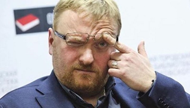 Милонов плохого не посоветует. Он предложил включить в рабочий день время в пути до работы