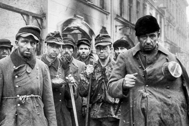 Архивные фотографии и моменты из прошлого Архивные фотографии и моменты из прошлого