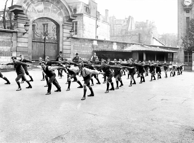 Архивные фотографии и моменты из прошлого Архивные фотографии и моменты из прошлого