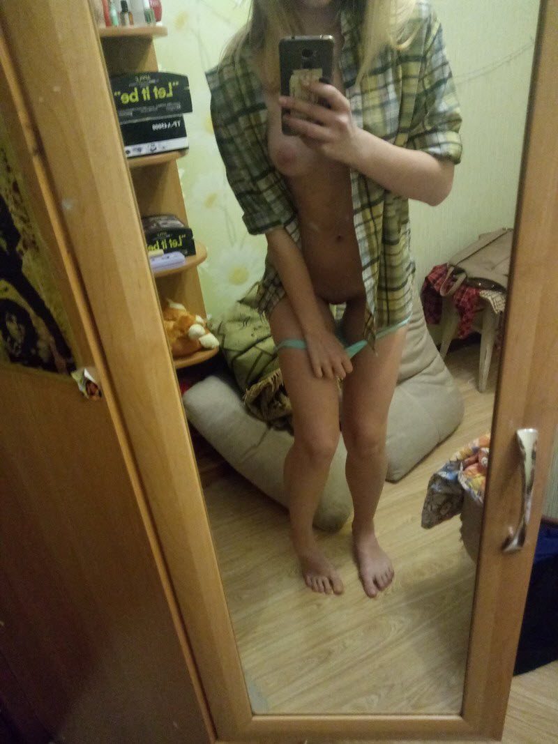 Девушки из социальных сетей