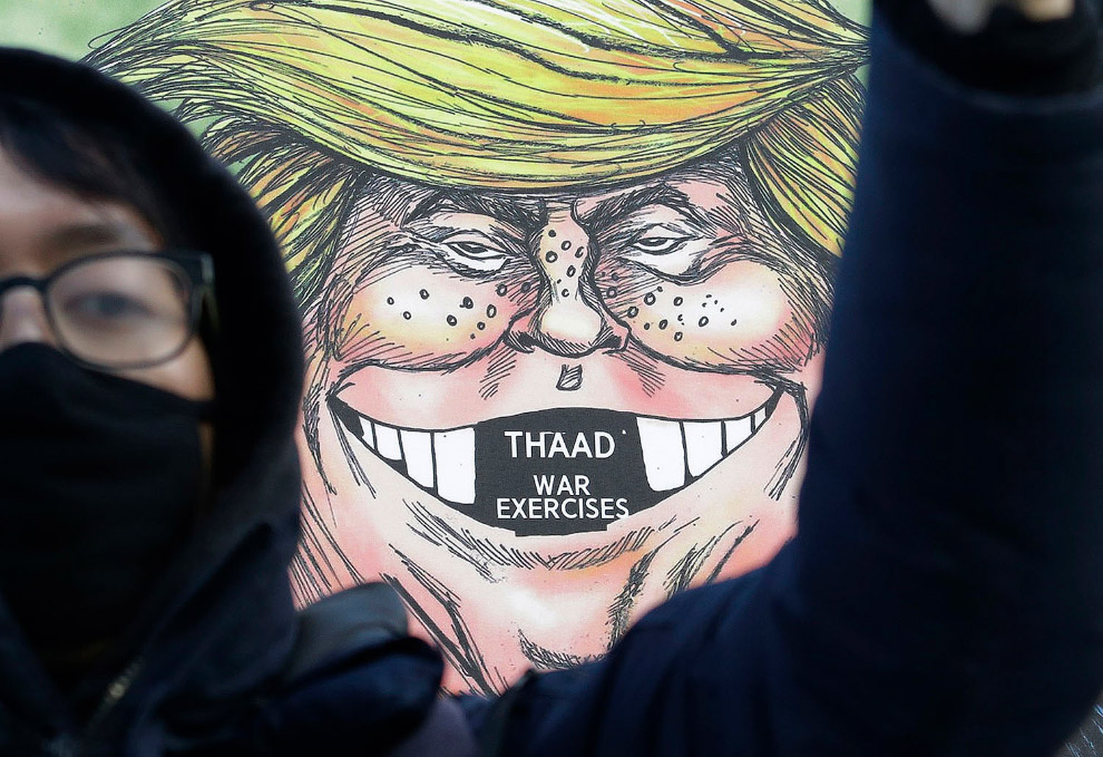 Все карикатуры и ростовые куклы Трампа в одной статье Все карикатуры и ростовые куклы Трампа в одной статье