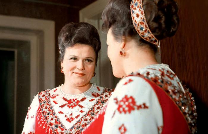 Какие тайны хранила народная артистка СССР Людмила Зыкина Какие тайны хранила народная артистка СССР Людмила Зыкина