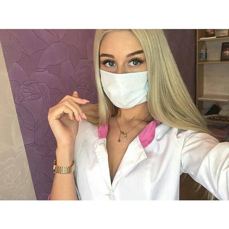 Красотки с медицинским образованием, которым чертовски идет униформа