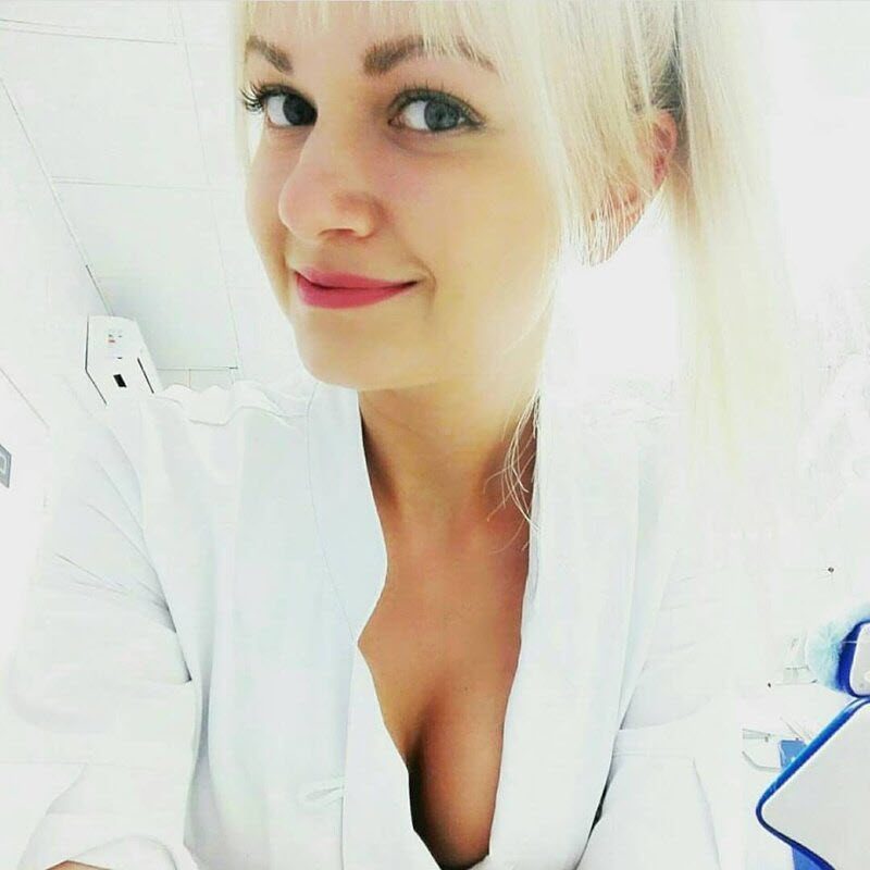 Красотки с медицинским образованием, которым чертовски идет униформа