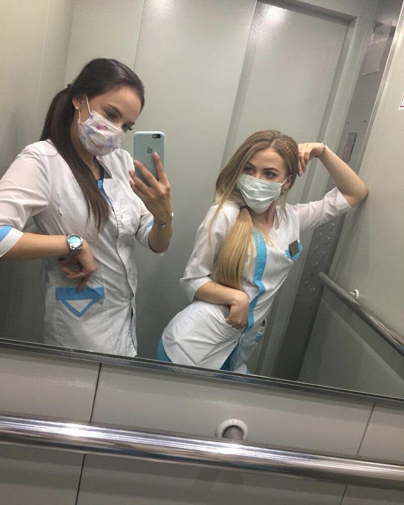 Красотки с медицинским образованием, которым чертовски идет униформа