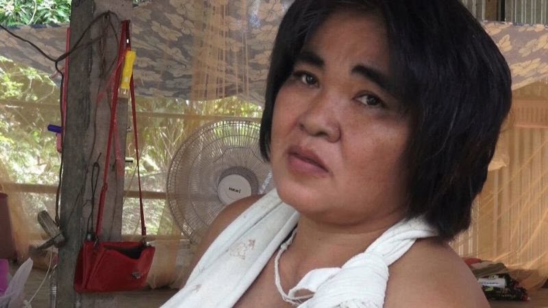 Грудь тайки вдруг начала расти как на дрожжах, и ее уже приходится подвязывать