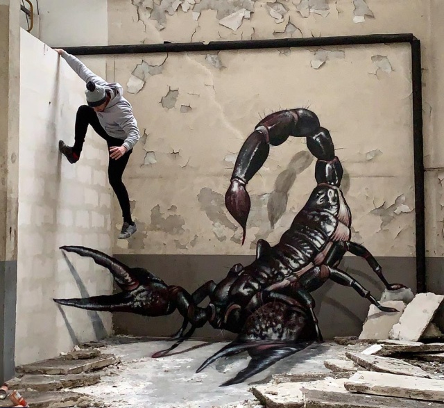 Удивительные граффити от французского мастера