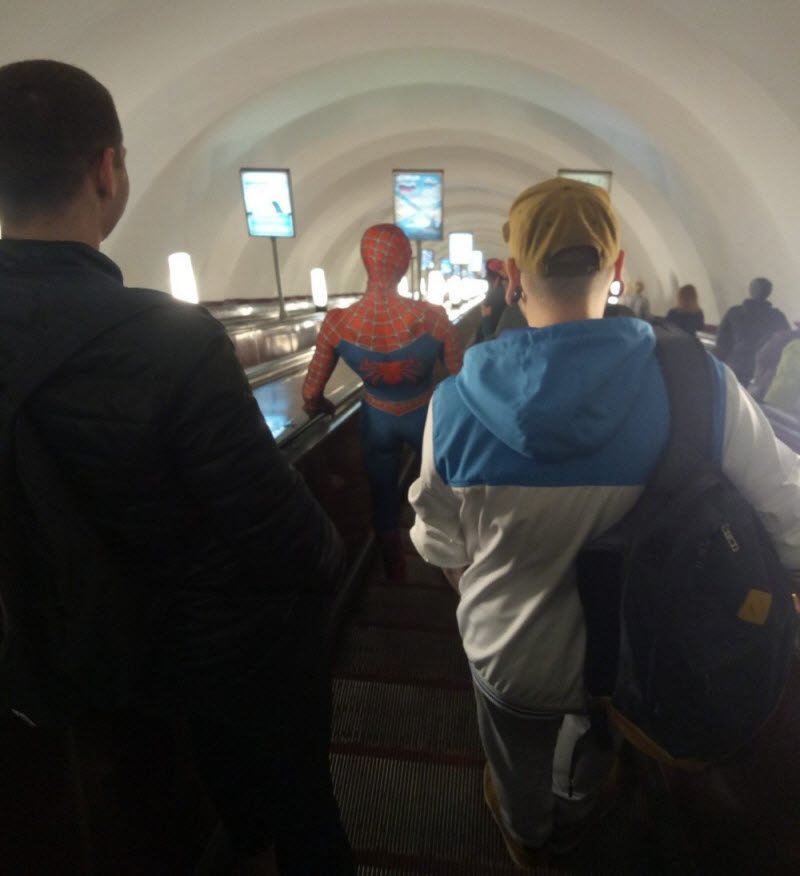 Модники из российского метрополитена