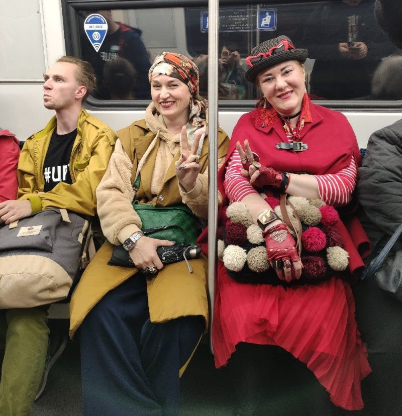 Модники из российского метрополитена